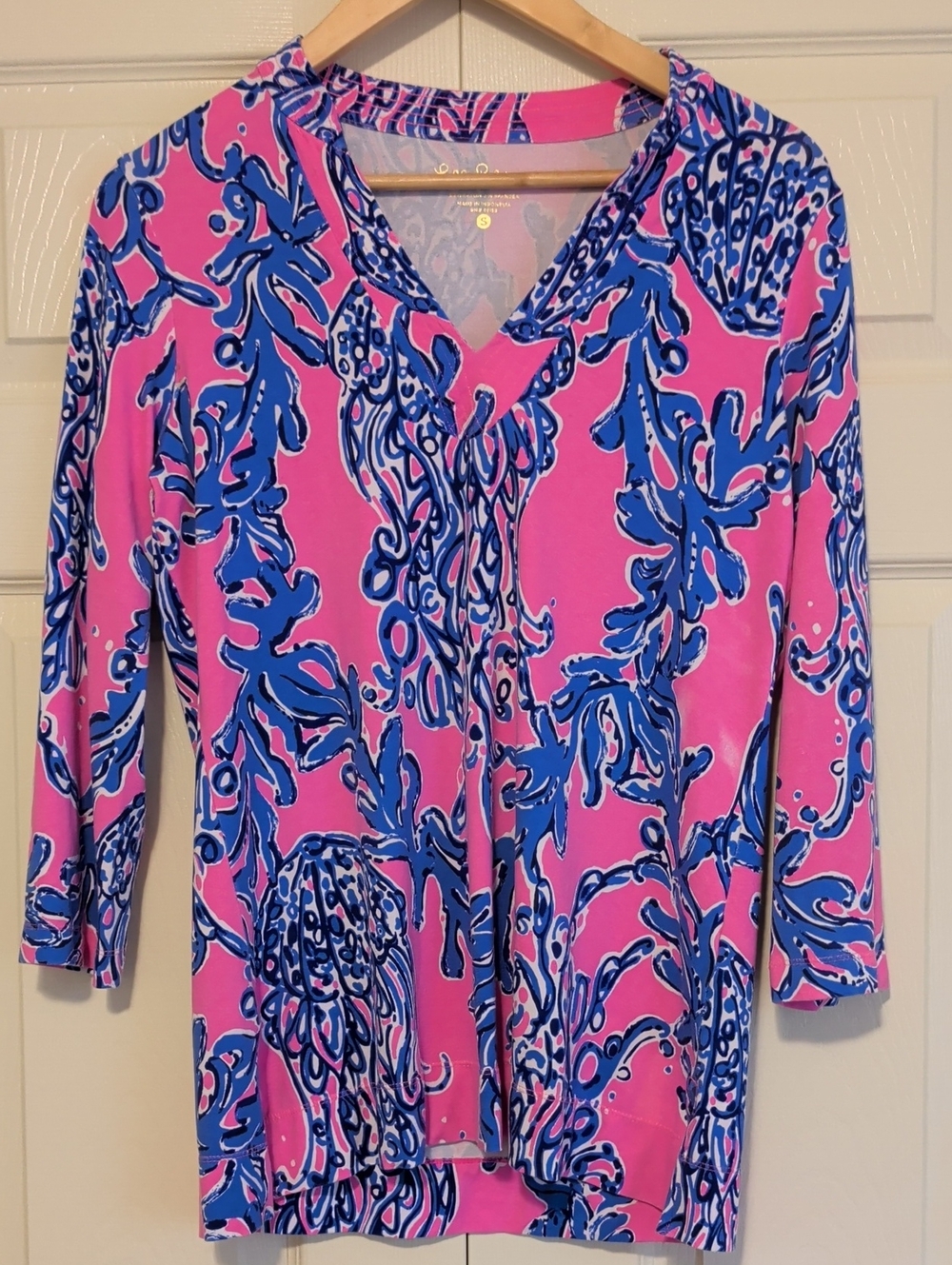 Lilly Pulitzer Caught In The Coral Tunic Top Blue Pink